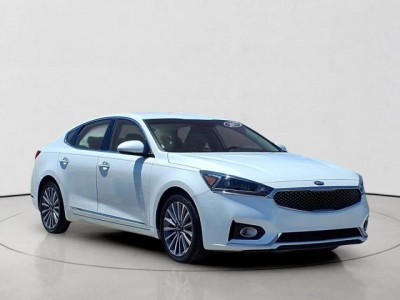 2017 Kia Cadenza